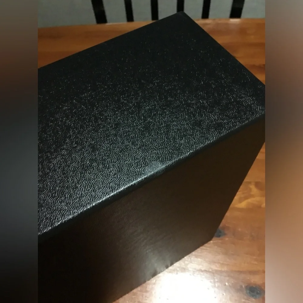 CHANEL EMPTY BOX W/2 NEW DUST BAGS SOME TISSUE BOOK-FINAL PRICE - Picture 14 of 16